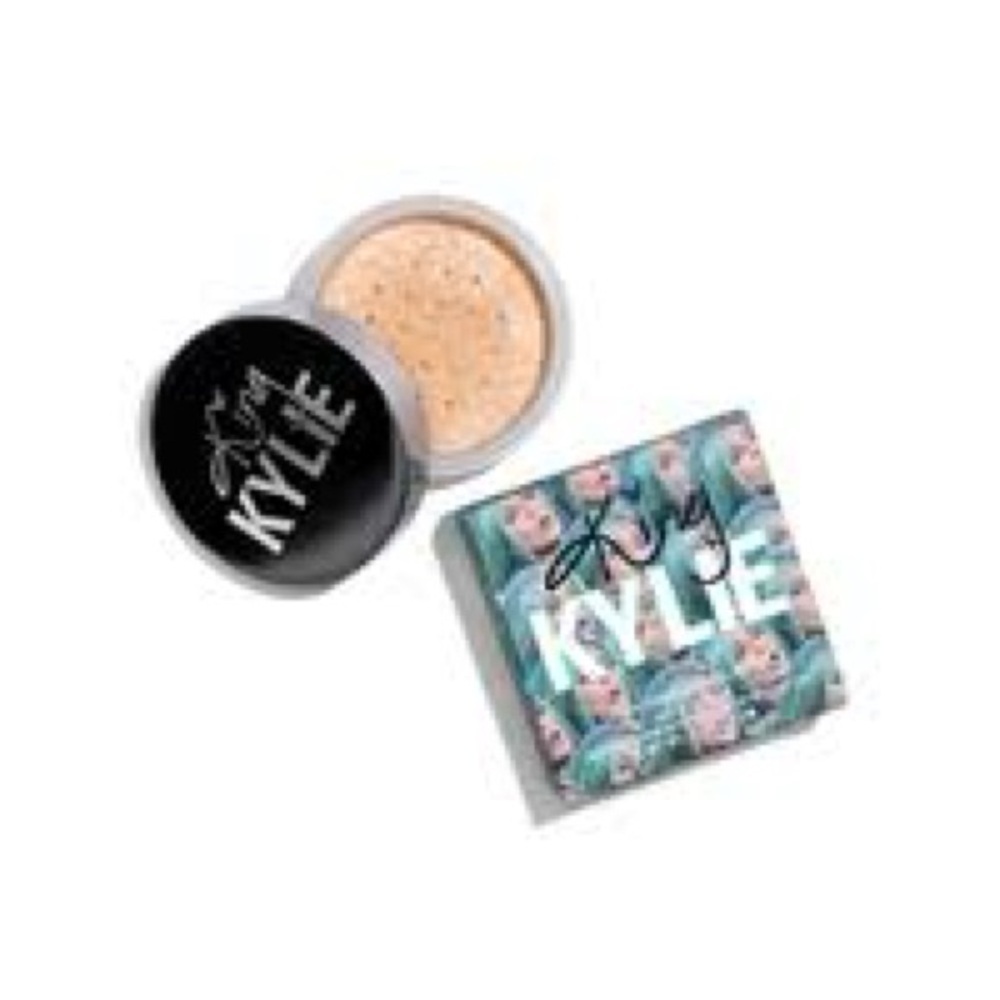 3 STRIKES Kylie Collection Loose Powder Highlighter